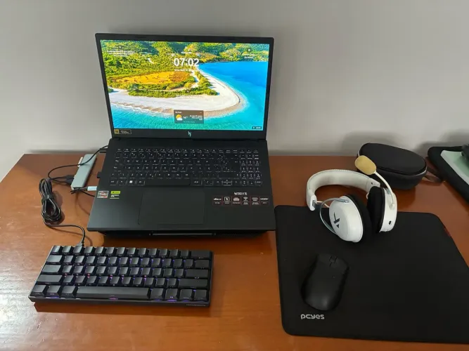 Acer Nitro V15, ANV15-41-R2GT, Windows, periféricos negociáveis