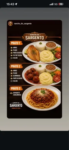 Cozinheira / e ajudante de cozinha