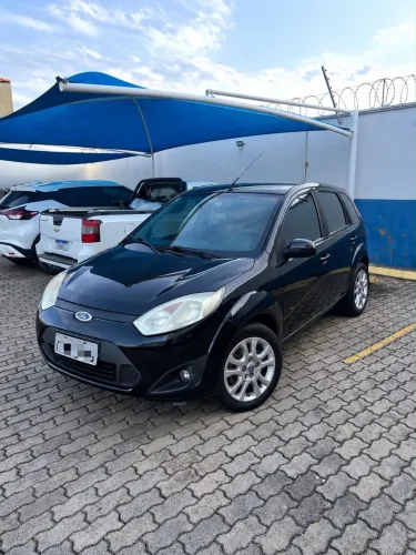Ford Fiesta SE 1.6 8V Flex 5P 2014