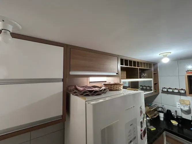 Armário de cozinha completo