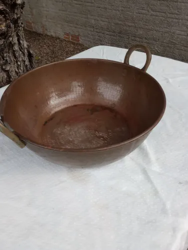 Tacho dê cobre antigo