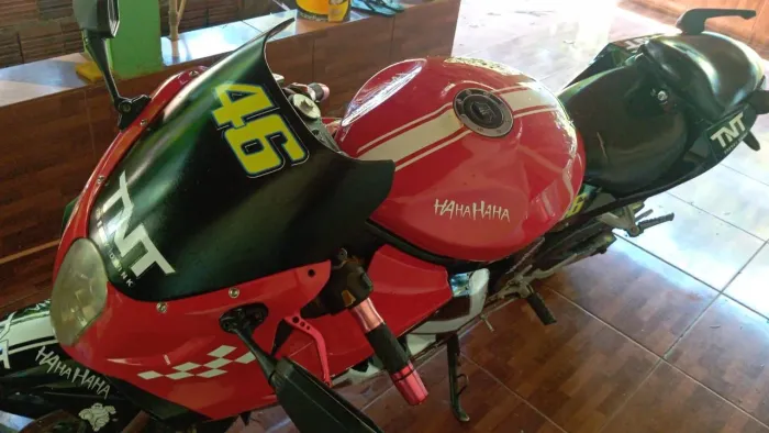Moto comet