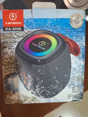 Caixa de Som Portátil Bluetooth Kapbom KA-8596 de 50W