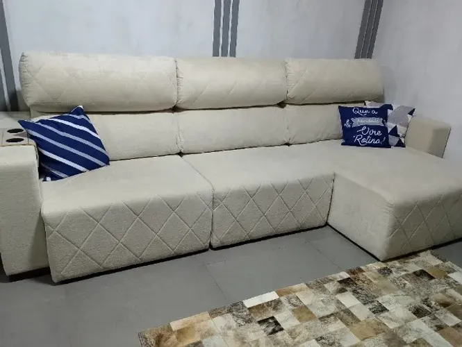 Sofá 3,20 MT retrátil com encosto regulavel