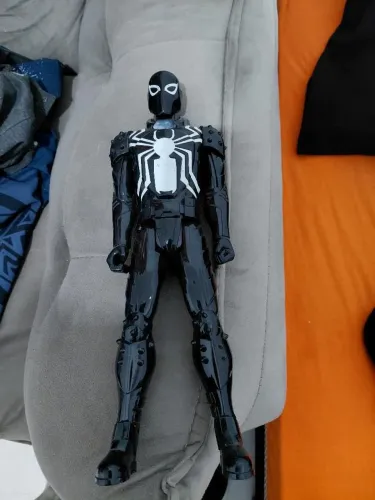 Brinquedo homem aranha 29 cm