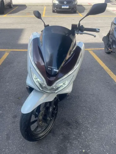 Honda pcx dlx 2021