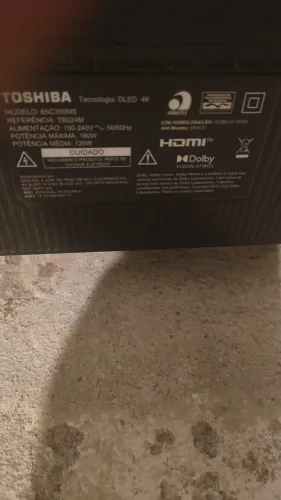 TV TOSHIBA 65 POLEGADAS (Tela Quebrada)