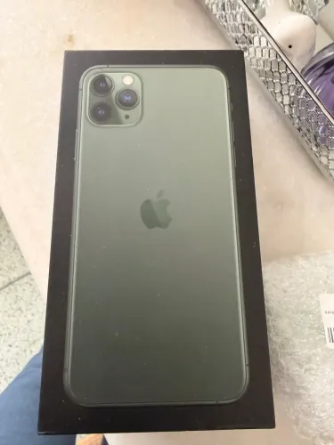 iPhone 11 ProMax Super Novo! 