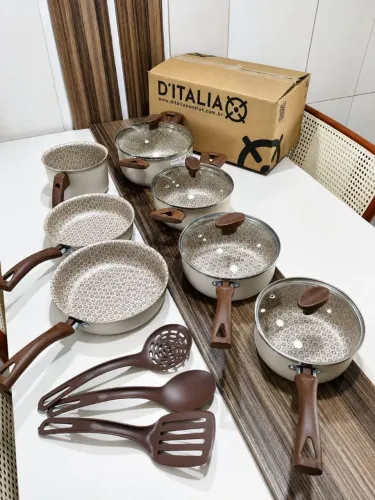 Oferta imperdível!! Kit de panela 10 peças