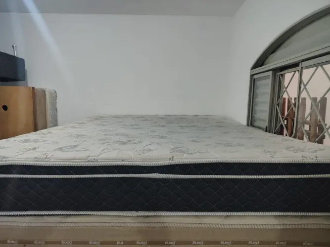 Cama box mas colchão queen 