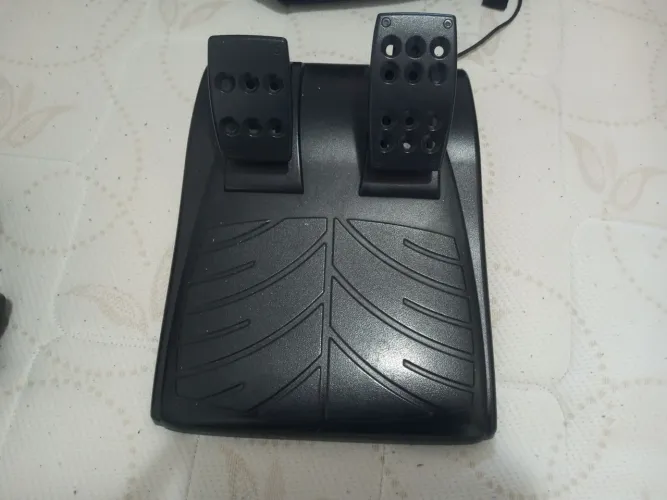 Volante para PC Drive Force GT
