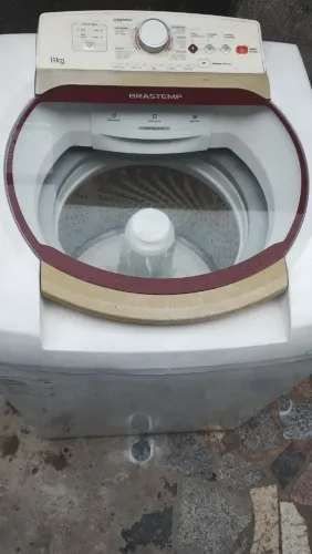 Máquina de lavar roupas Brastemp 11kg