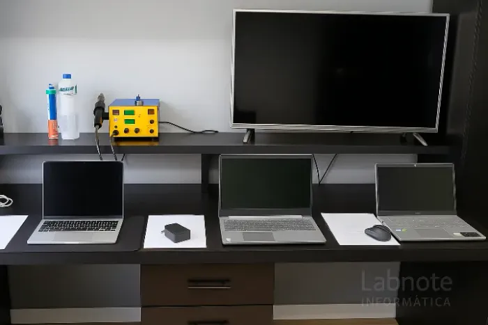 Passo Ponto Assistência Técnica de Notebook - 15 Anos de Operação - V Mariana
