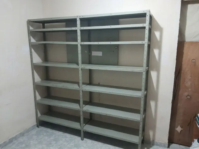 Estante de ferro industrial ISMA