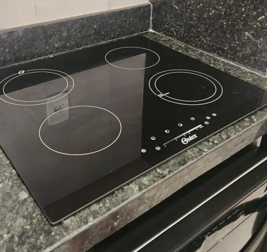 Fogão indução 4 bocas Oster novo!