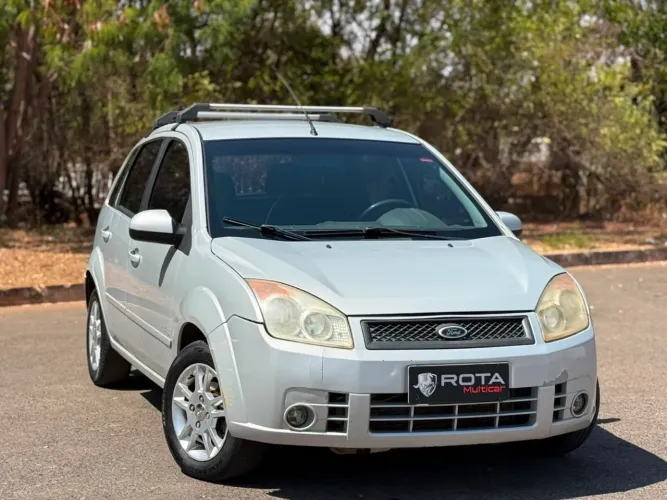 Ford Fiesta 1.0 8V Flex/class 1.0 8V Flex 5P 2010