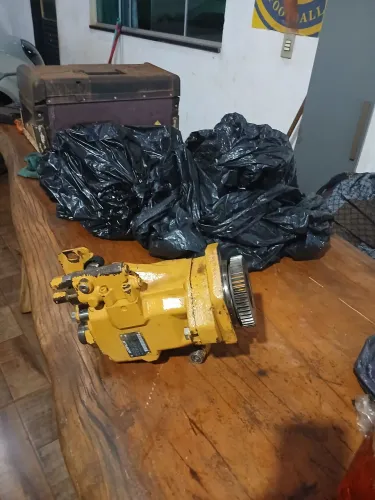 Bomba hidráulica   caterpillar   