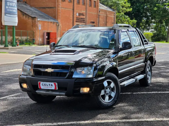 Chevrolet S10 P-up Executive 2.4 MPFI F.power CD 2011