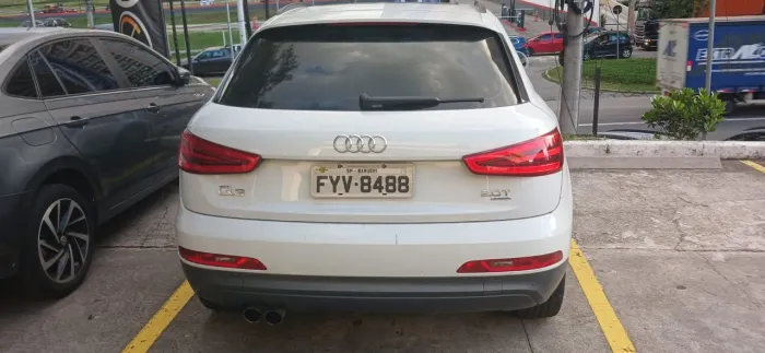 Audi Q3 2.0 TFSI Quat. 170/180cv S-tronic 5P 2015