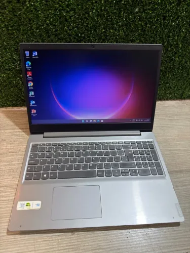 Notebook Lenovo Core i5 8th 8ram SSD240 Windows11 Office Antivírus