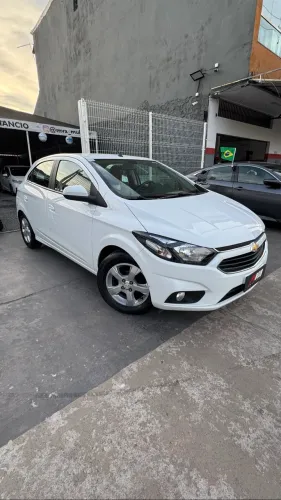 Chevrolet Onix Hatch LT 1.4 8V Flex Aut. 4P 2019