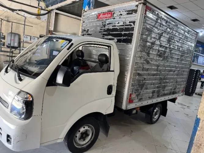 KIA BONGO 2018 DIESEL - UNICO DONO