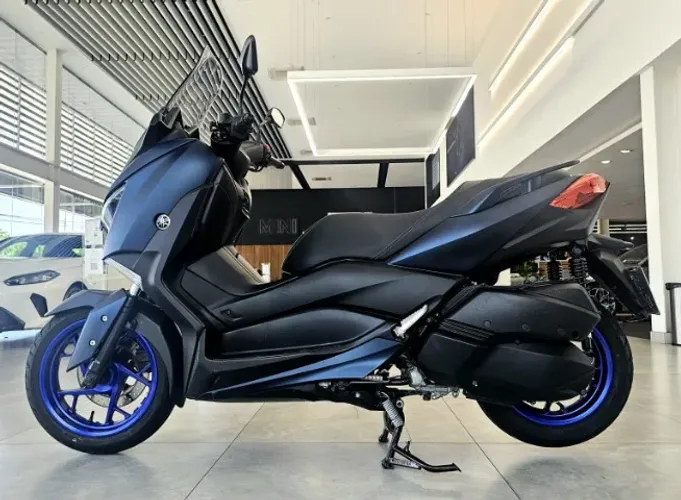 XMAX 250 2024 IMPECÁVEL