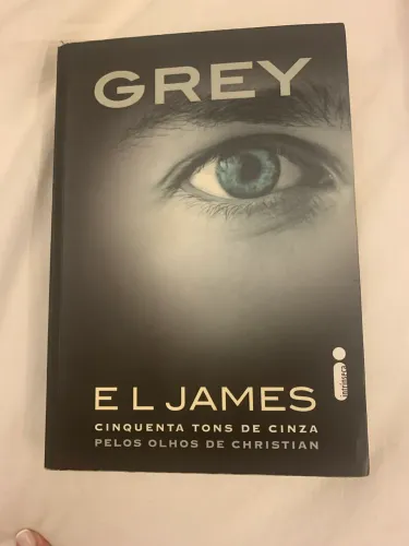Livro Grey Cinquenta Tons de Cinza