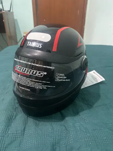 Capacete Taurus San Marino Speed One Preto