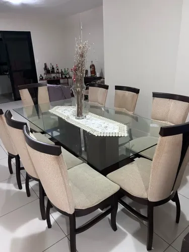 Mesa de jantar c/8 lugares