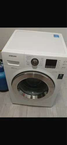 Máquina lava e seca