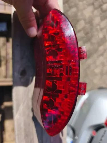 Lanterna led traseira triumph speed triple 1050