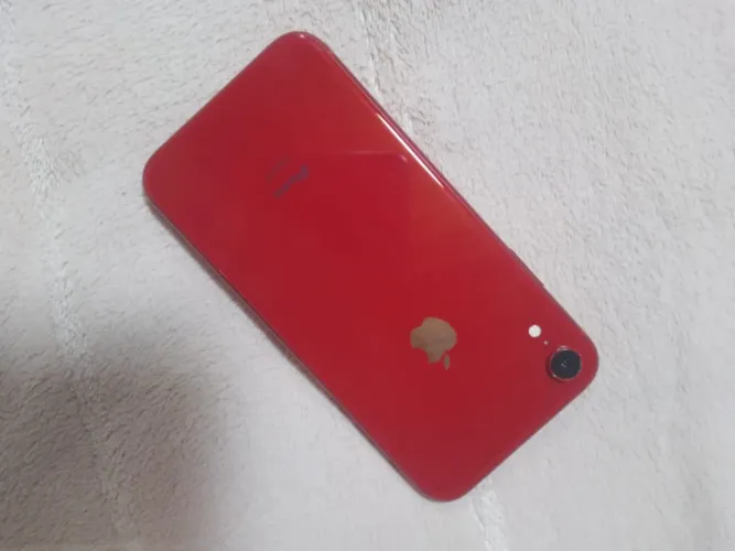 iPhone XR 64gb RED