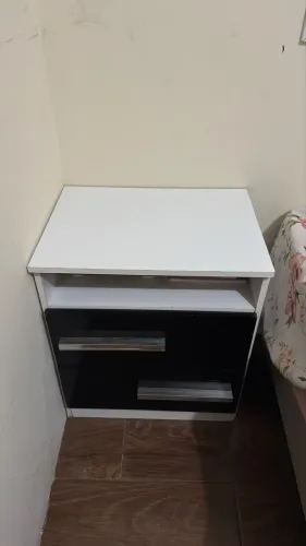 Criado mudo