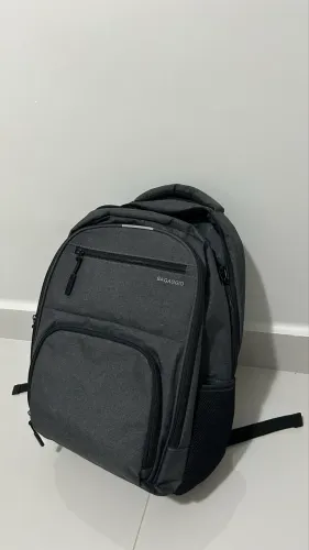 Mochila Baggagio Original preta - Espaçosa e Resistente