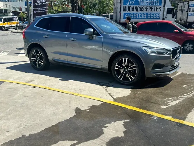 Volvo XC 60 T-5 Momentum 2.0 254cv AWD 5P 2019