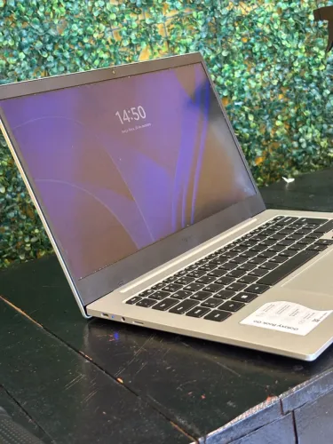 Notebook Samsung Galaxy Book Go