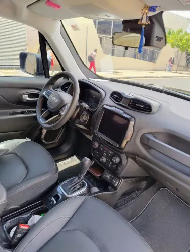 Jeep Renegade Long. T270 1.3 TB 4X2 Flex Aut. 2024