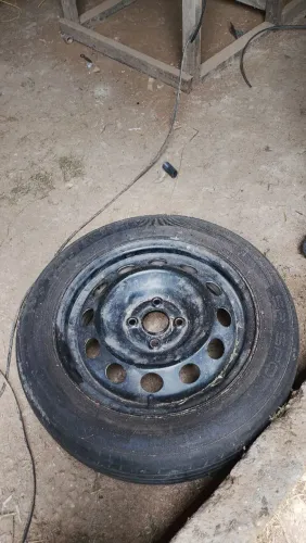 Rodas de ferro original yaris