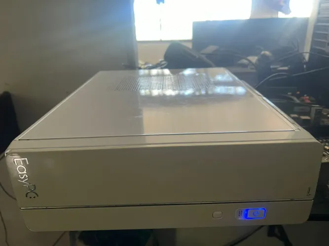 PC Desktop Ryzen 3 2200G | 8GB RAM | SSD 128GB + HD 500GB | Zedufly Informática