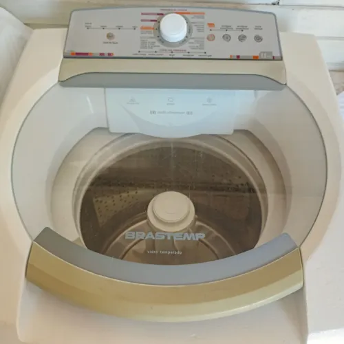 Máquina de lavar roupa 