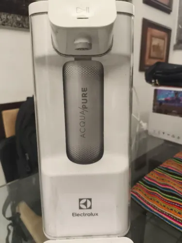 Vendo um purificador de água Eletrolux