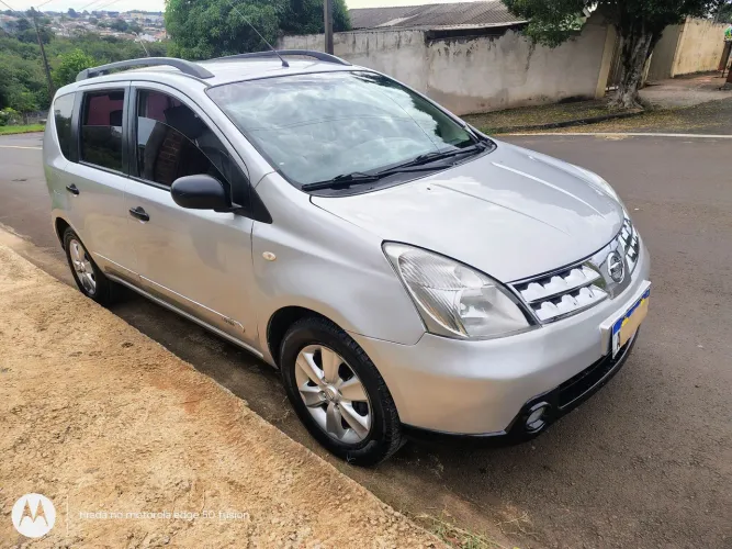 Nissan Livina S 1.6 16V Flex Fuel Mec. 2011