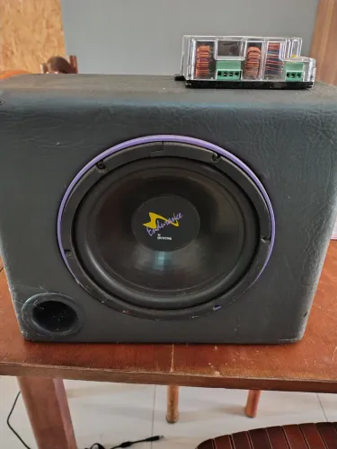 Caixa selada Endurance Bravox 10"