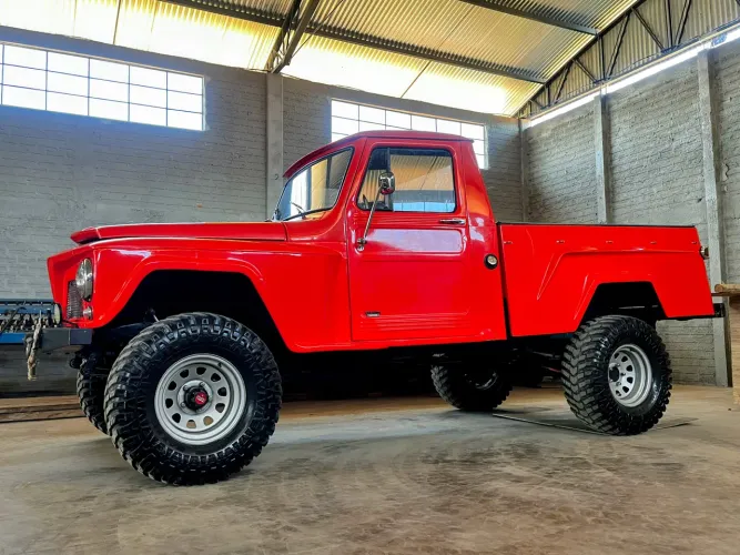 Ford F-75 4X4 2.3 1973