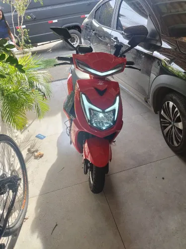 Scooter elétrica conduza