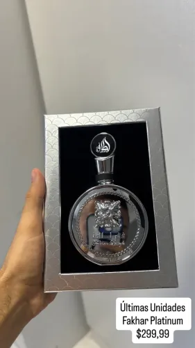 Lattafa Fakhar Platinum - 100ml Eau de Parfum