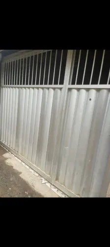 Portão alumínio usado