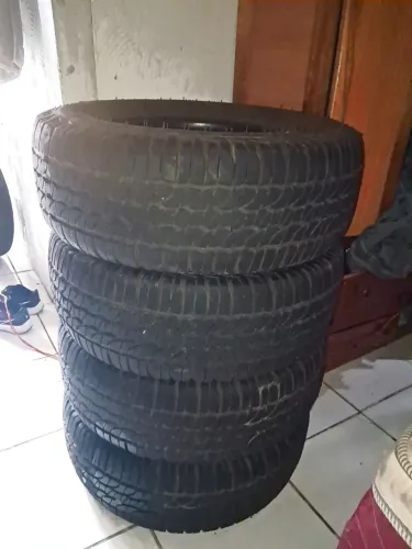 Vende-se pneus avante aro 16