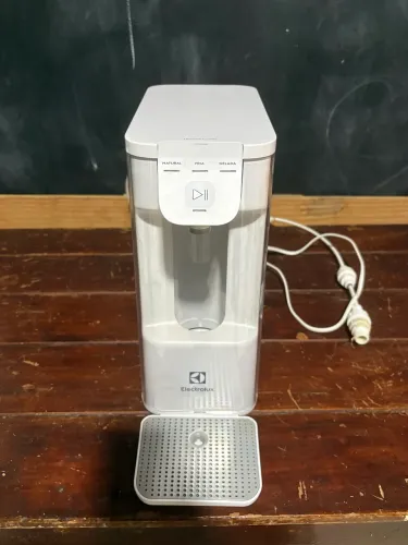 Purificador de água Electrolux
